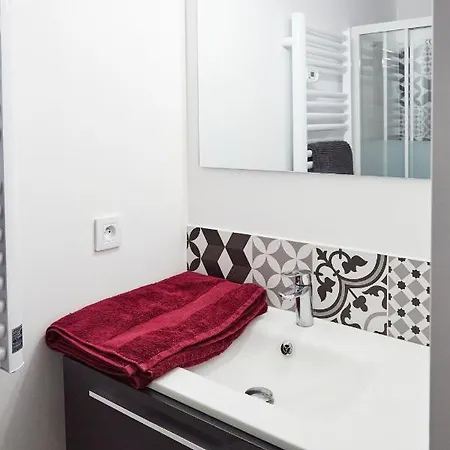 Residence Bachelier Apartment